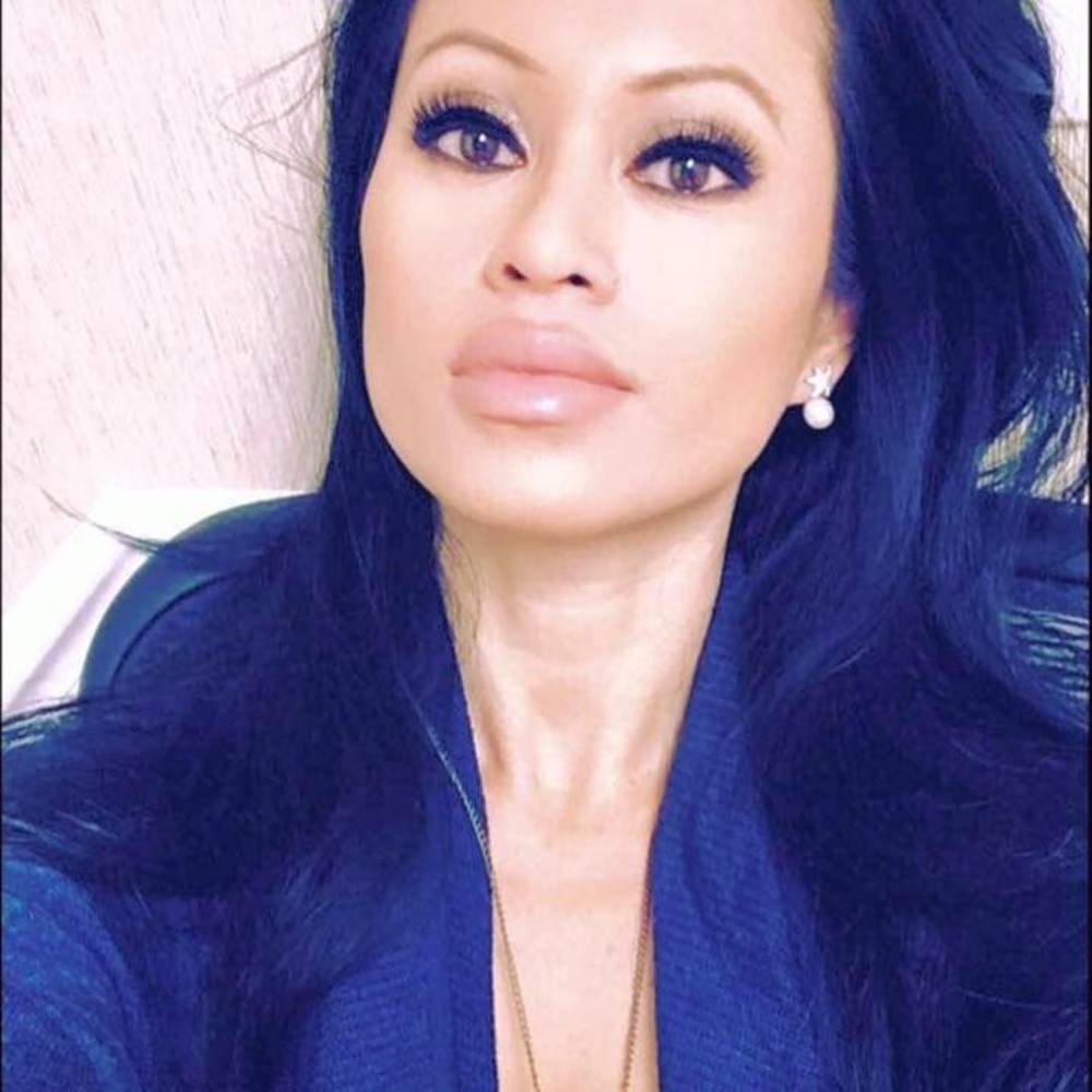 Meet your Posher, Quynh